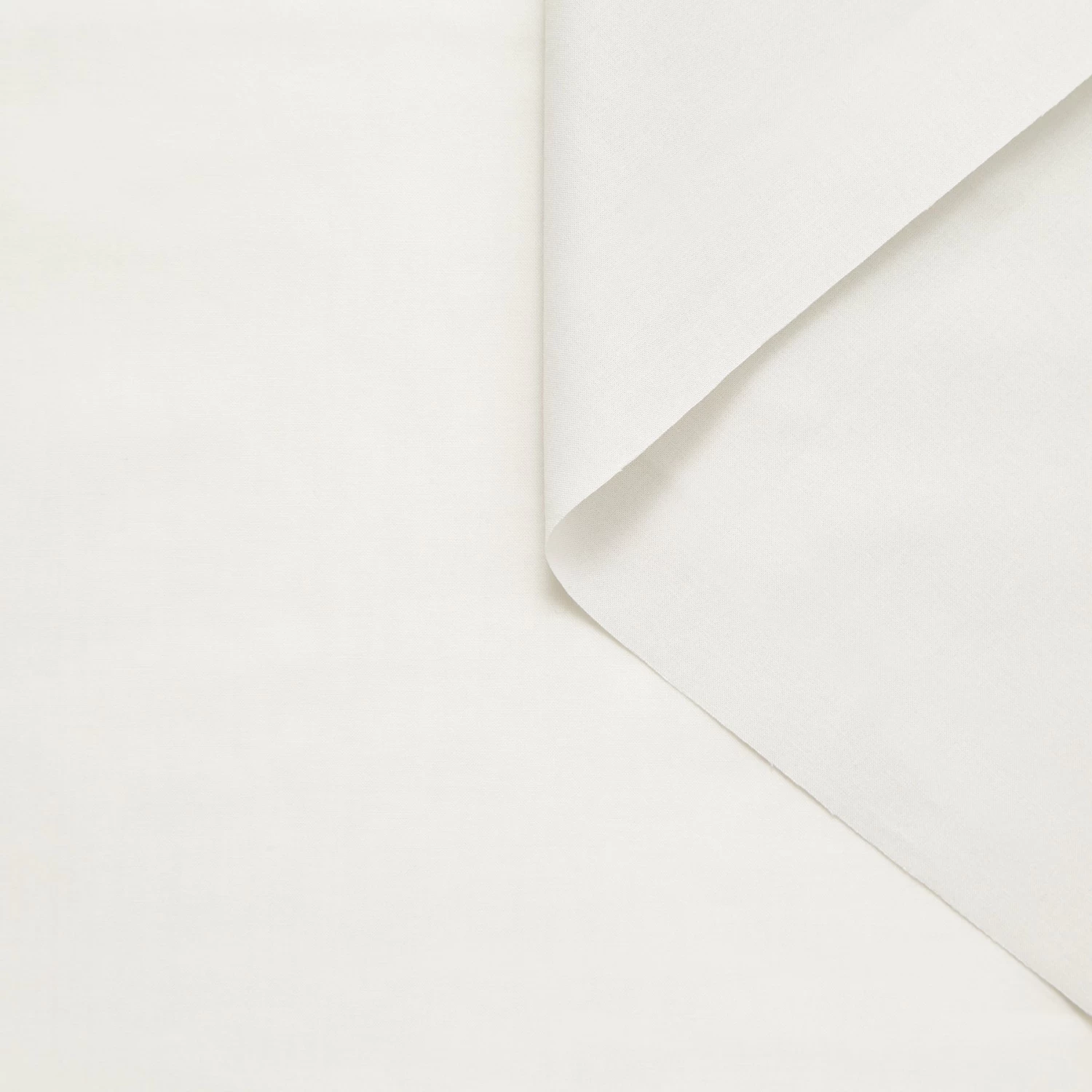 T23I06311 | Cotton Batiste 3 T23I06311 | Cotton Batiste