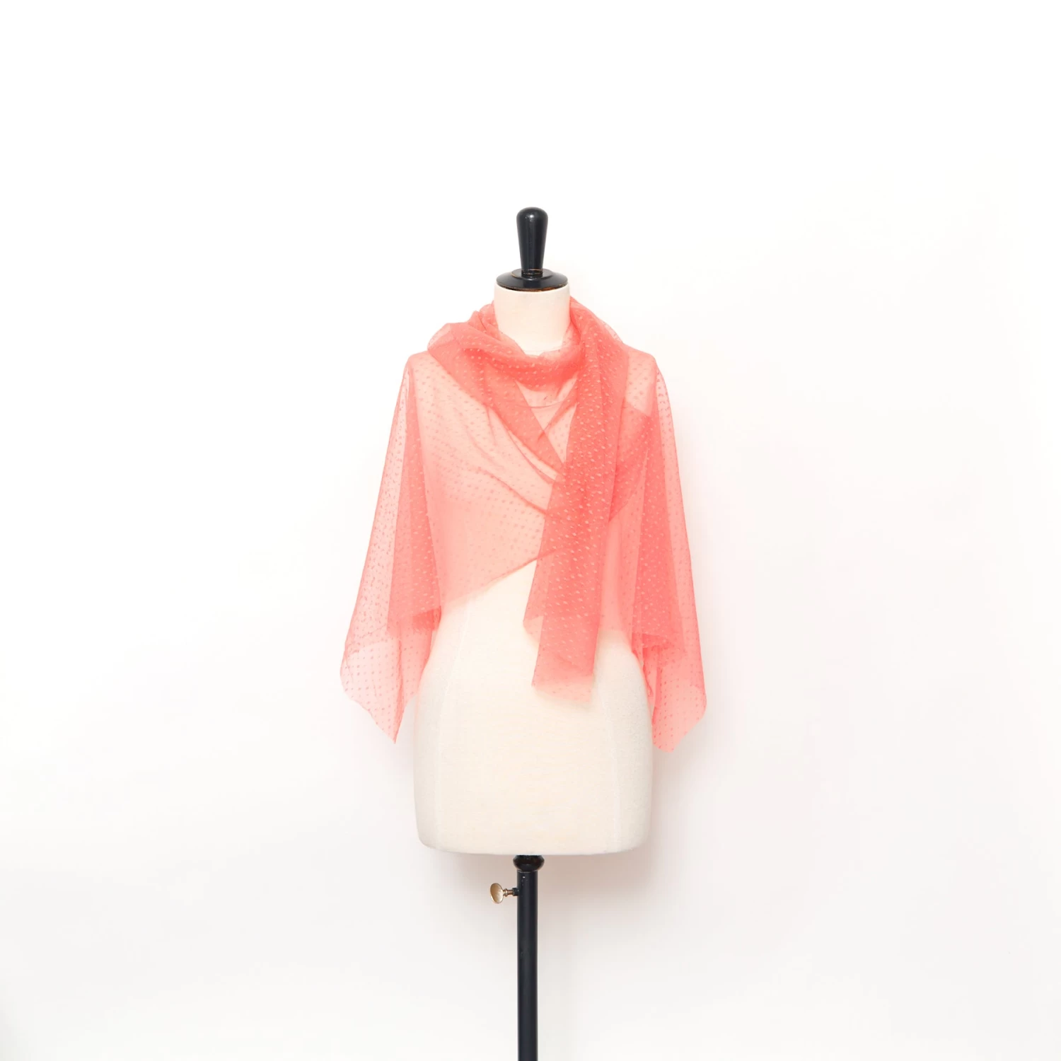 T23I06369 | Plumetis Tulle 5 T23I06369 | Plumetis Tulle - Image 3