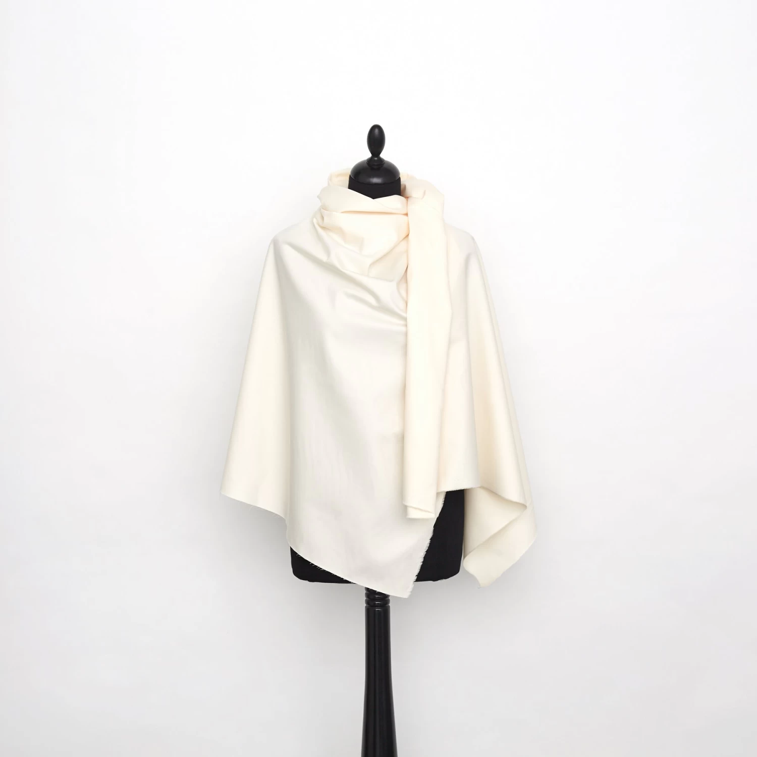 T23K04200 | Cotton Gabardine 4 T23K04200 | Cotton Gabardine - Image 2