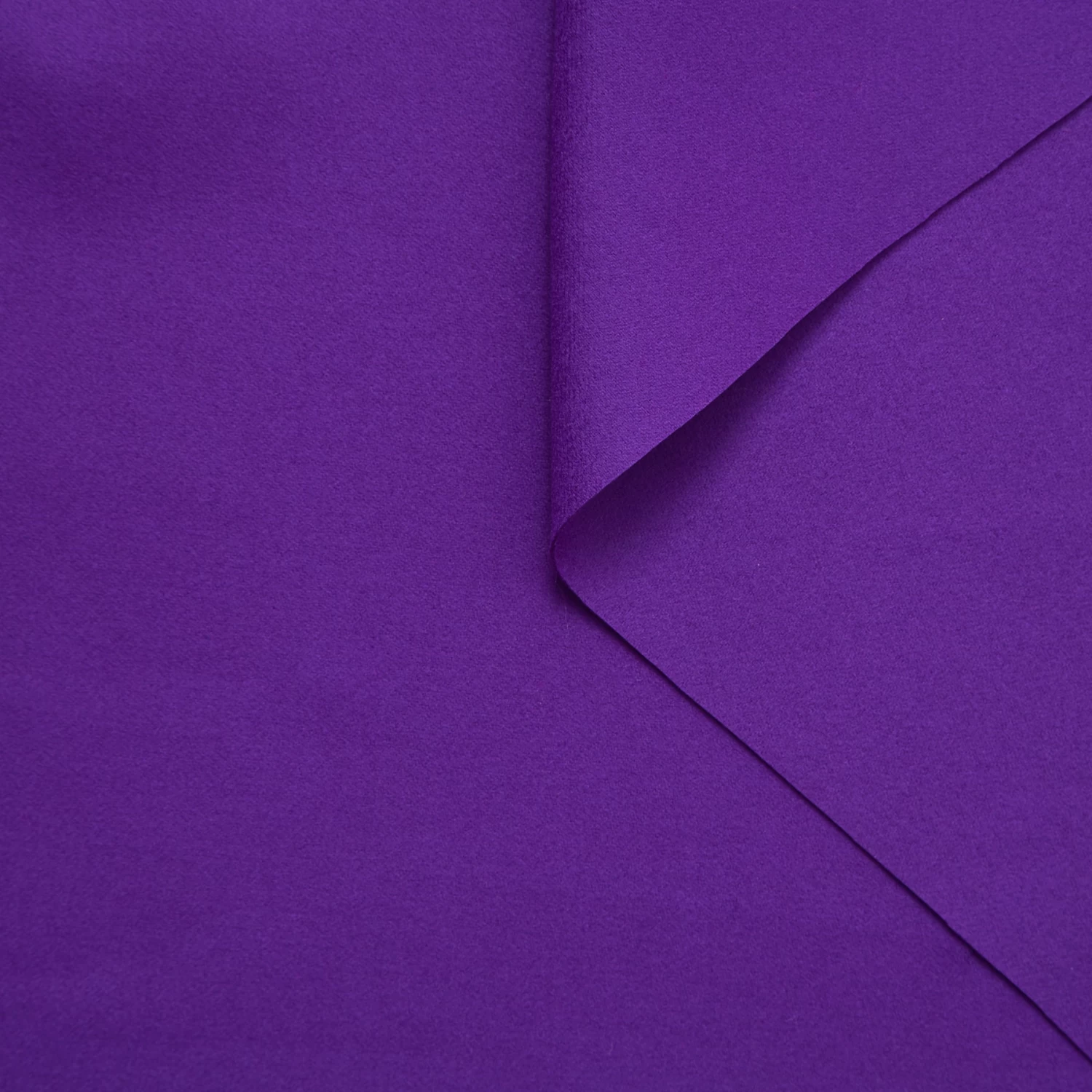 T23M05676 | Splittable Virgin Wool Flannel 7 T23M05676 | Splittable Virgin Wool Flannel - Image 5