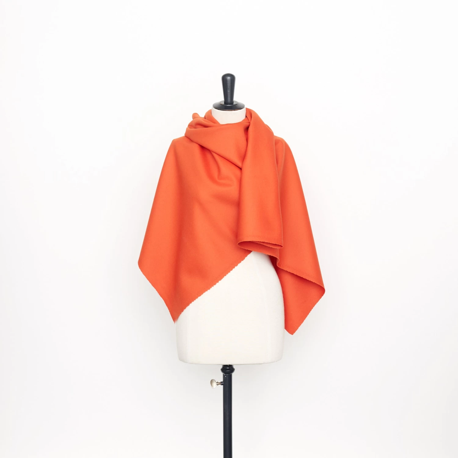 T23V05102 | Splittable Wool & Cashmere Flannel 4 T23V05102 | Splittable Wool & Cashmere Flannel - Image 2