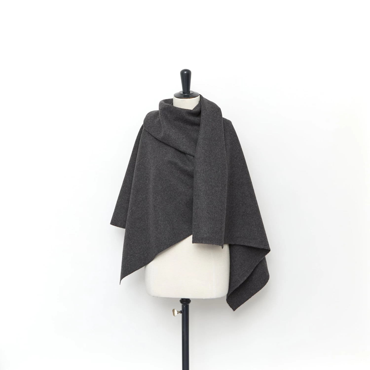 T23V05915 | Felted Wool Drap 4 T23V05915 | Felted Wool Drap - Image 2