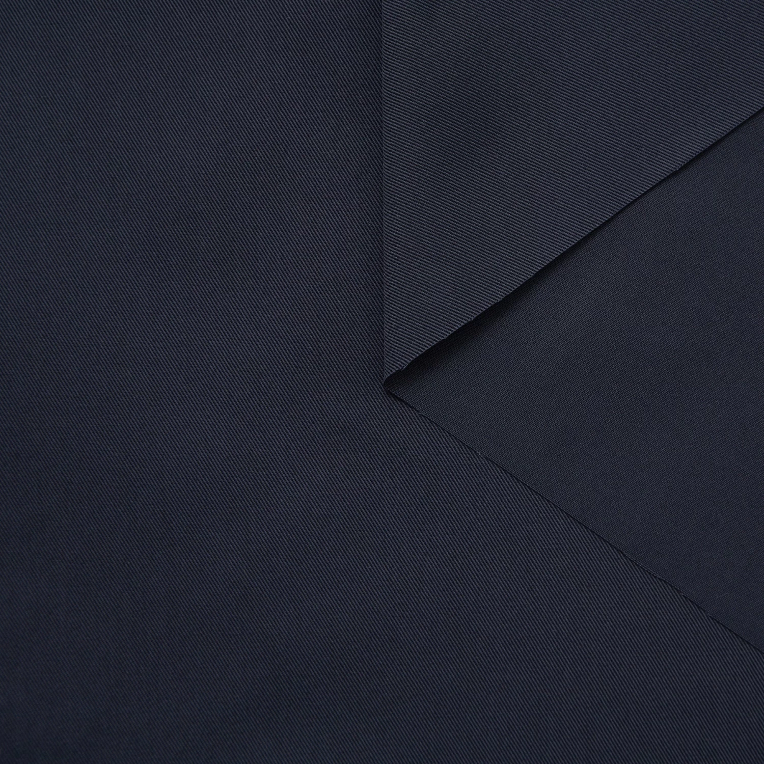 T23W06021 | Lustre Cotton Gabardine 5 T23W06021 | Lustre Cotton Gabardine - Image 3