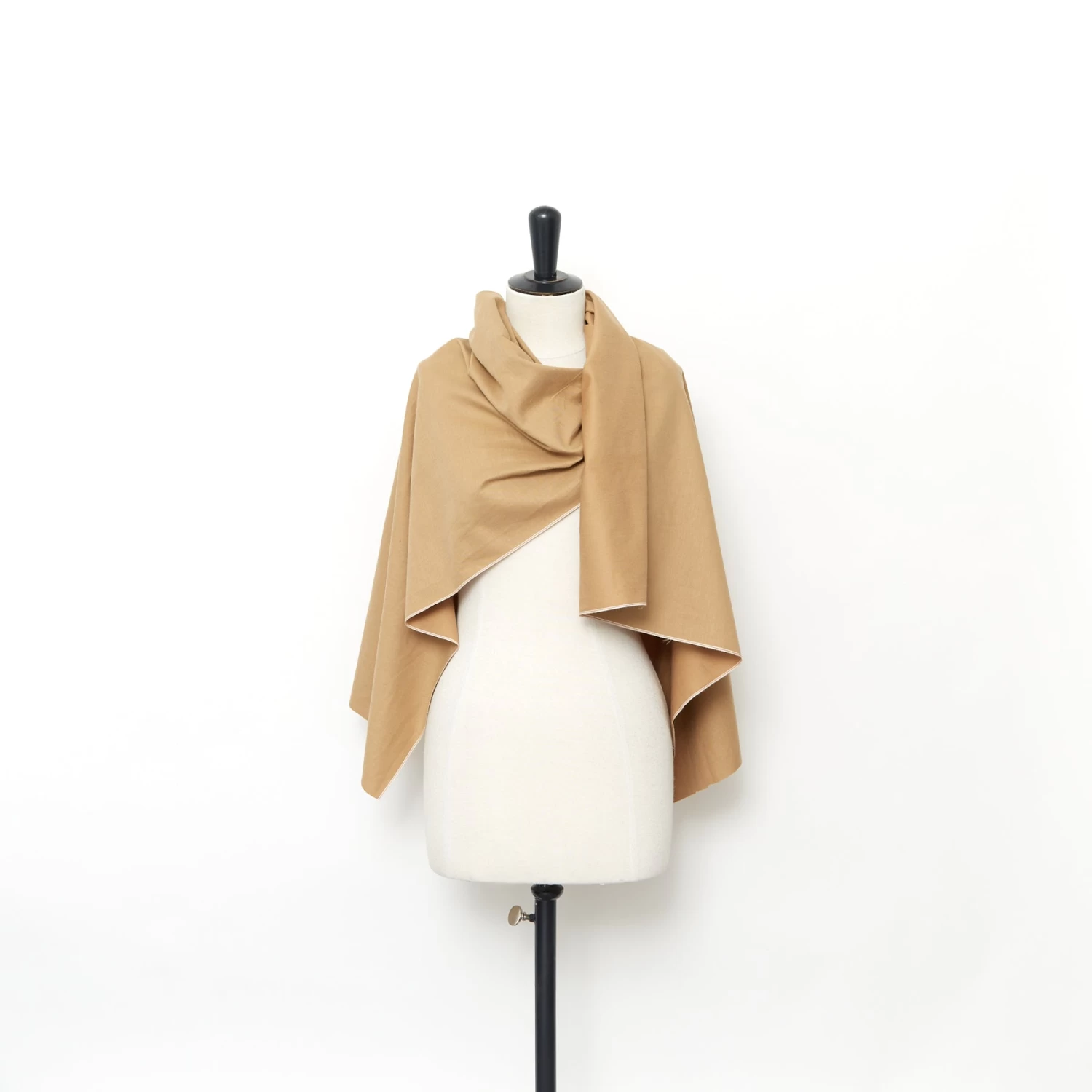 T24A06447 | Selvedge Cotton Twill 4 T24A06447 | Selvedge Cotton Twill - Image 2