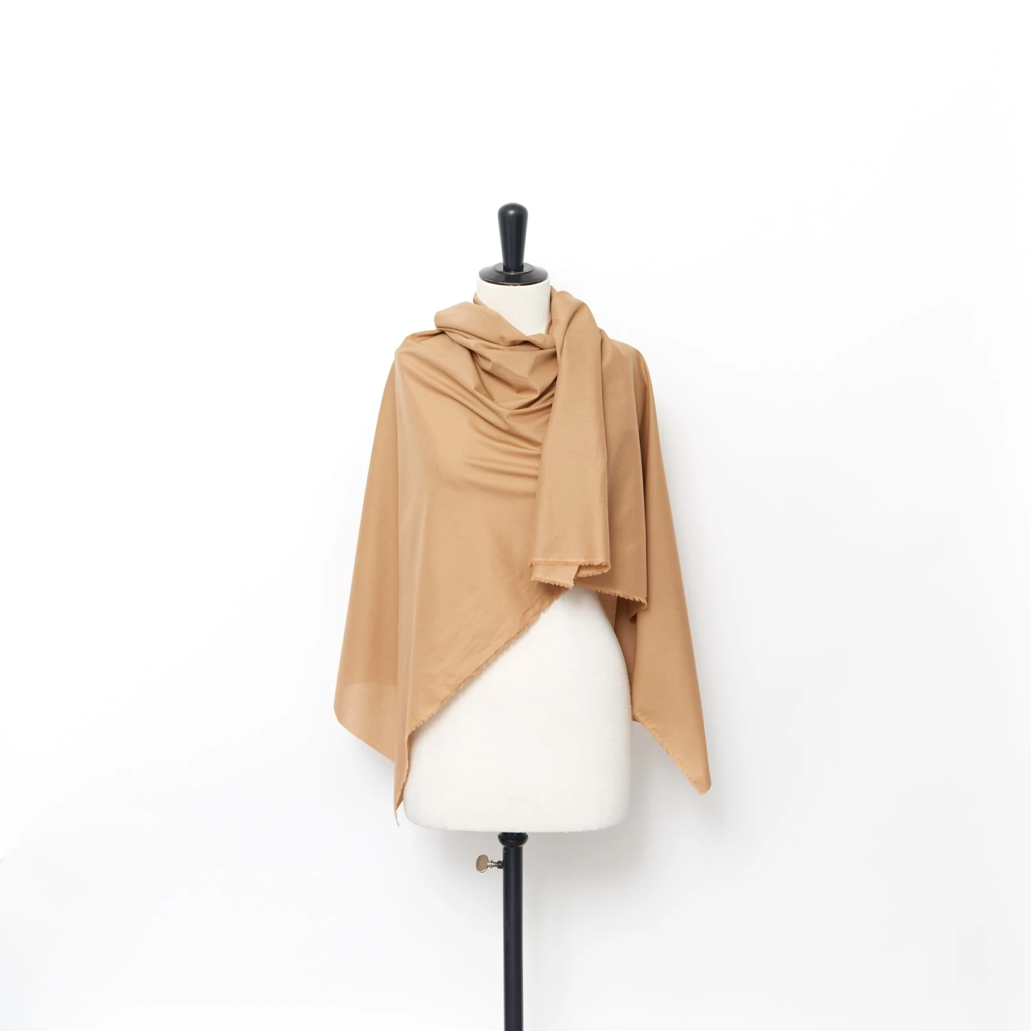 T24B06526 | Cotton Batiste BCI 6 T24B06526 | Cotton Batiste BCI - Image 4