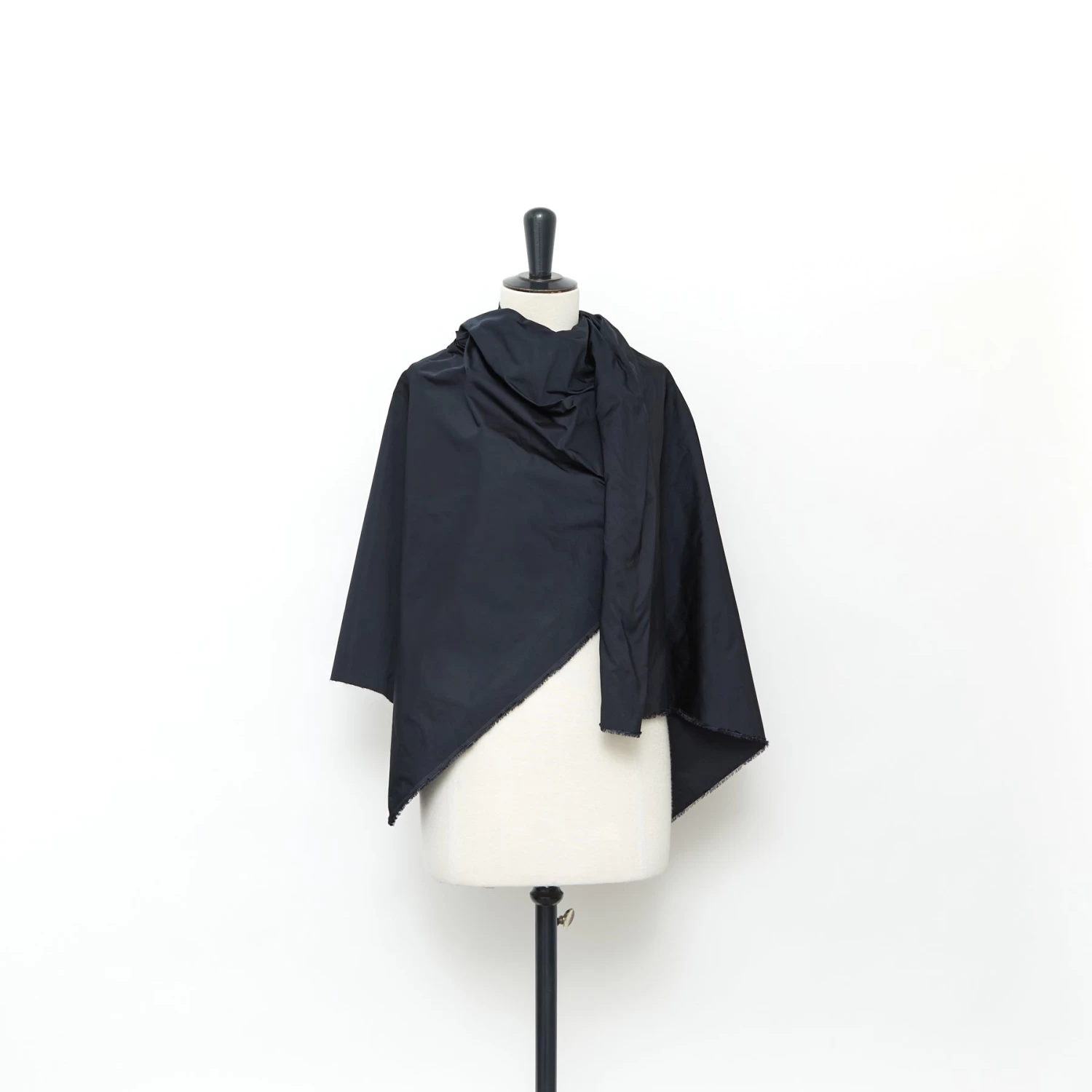 T24B08731 | Radzimir Taffeta 4 T24B08731 | Radzimir Taffeta - Image 2