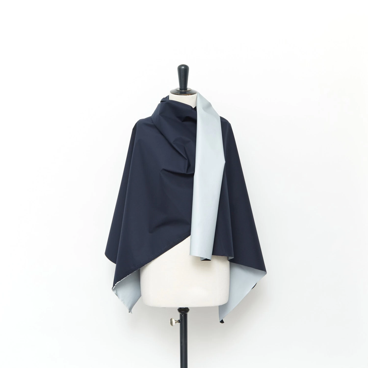 T24B08845 | WR Laminated Windbreaker GRS 4 T24B08845 | WR Laminated Windbreaker GRS - Image 2