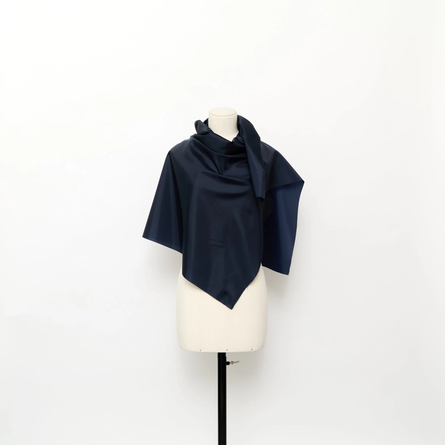 T24B10489 | Small Width Technical Lining 4 T24B10489 | Small Width Technical Lining - Image 2