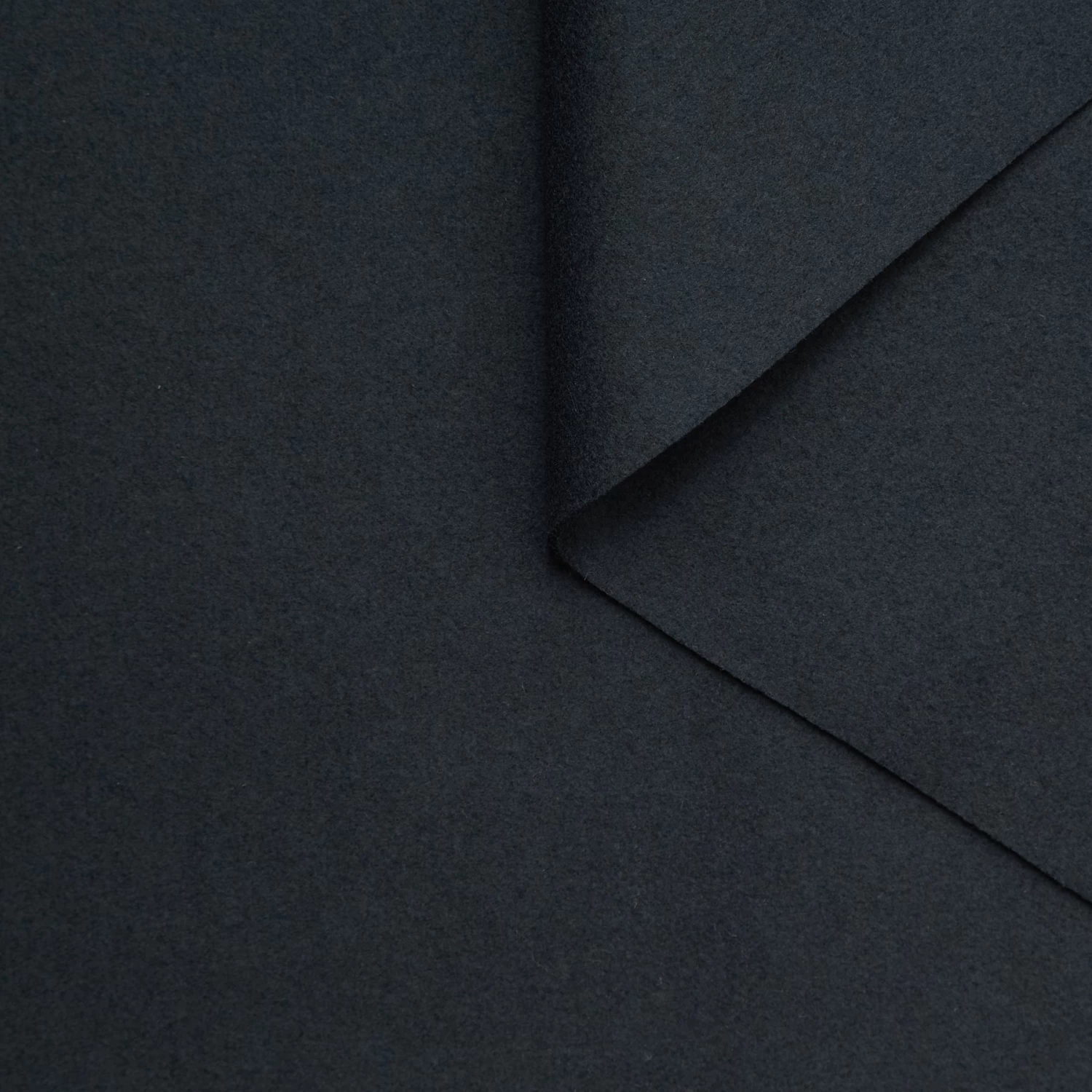 T24C10883 | Double Face Felted Wool Drap 5 T24C10883 | Double Face Felted Wool Drap - Image 3