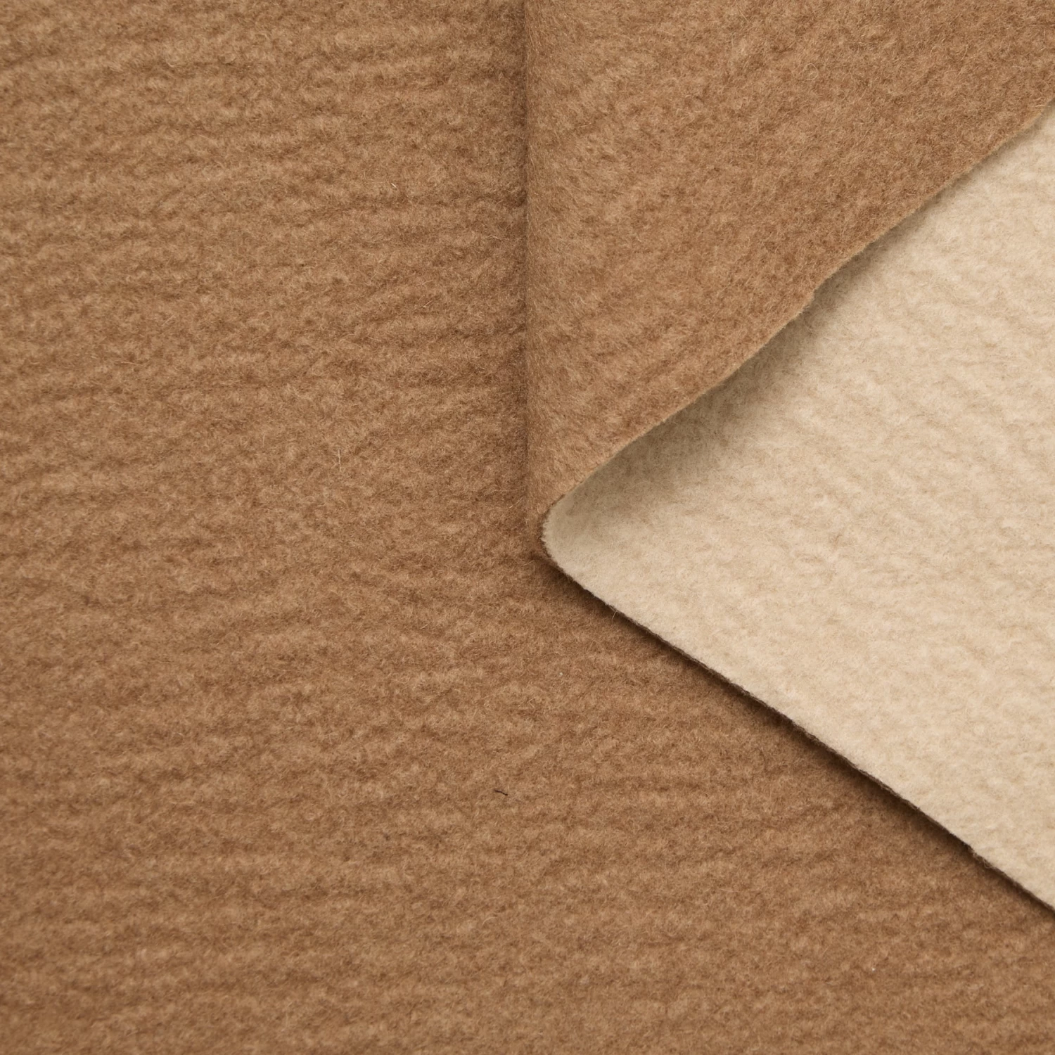 T24C10894 | Splittable Camel Hair Drap 3 T24C10894 | Splittable Camel Hair Drap