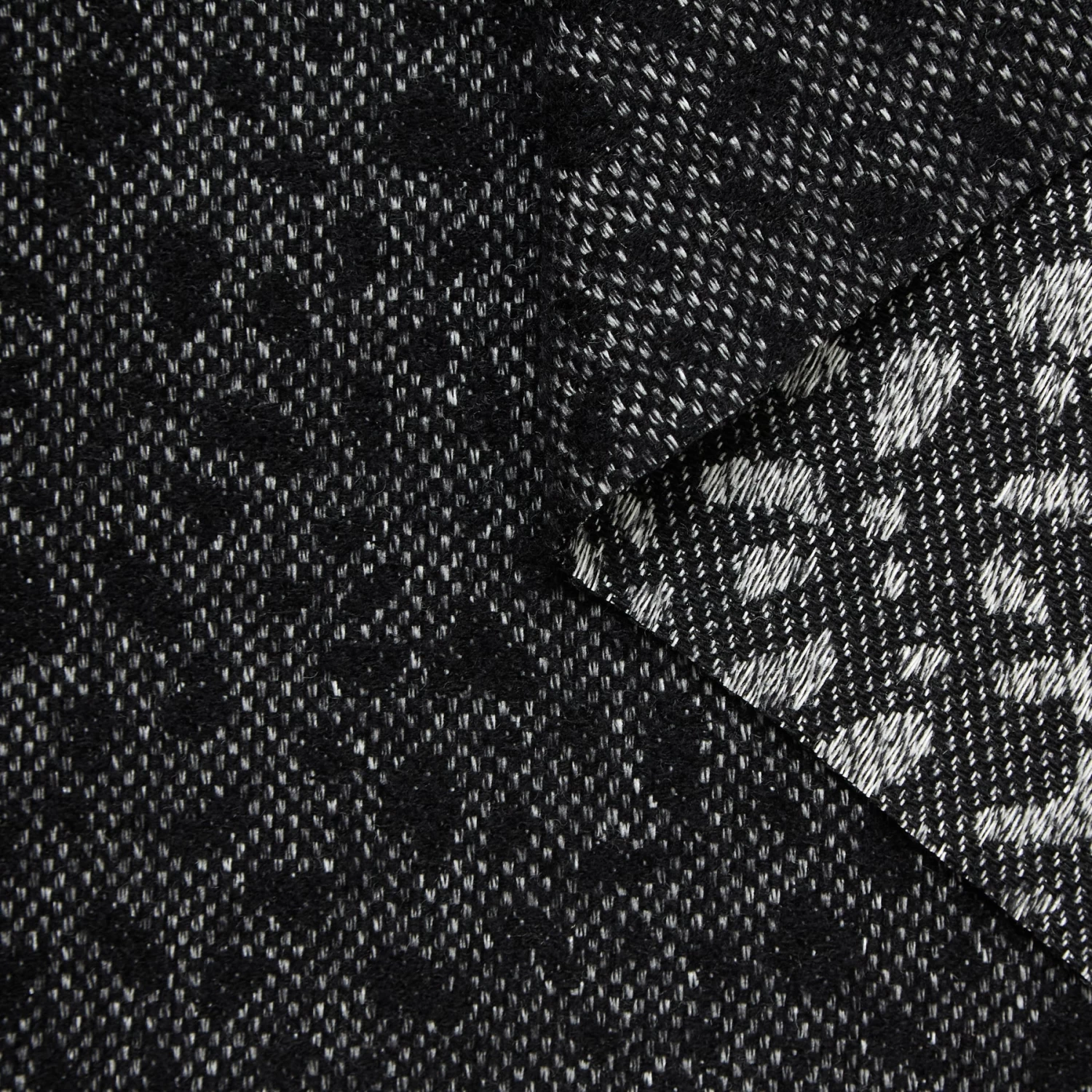 T24C10939 | Animal Pattern Tweed RWS 3 T24C10939 | Animal Pattern Tweed RWS