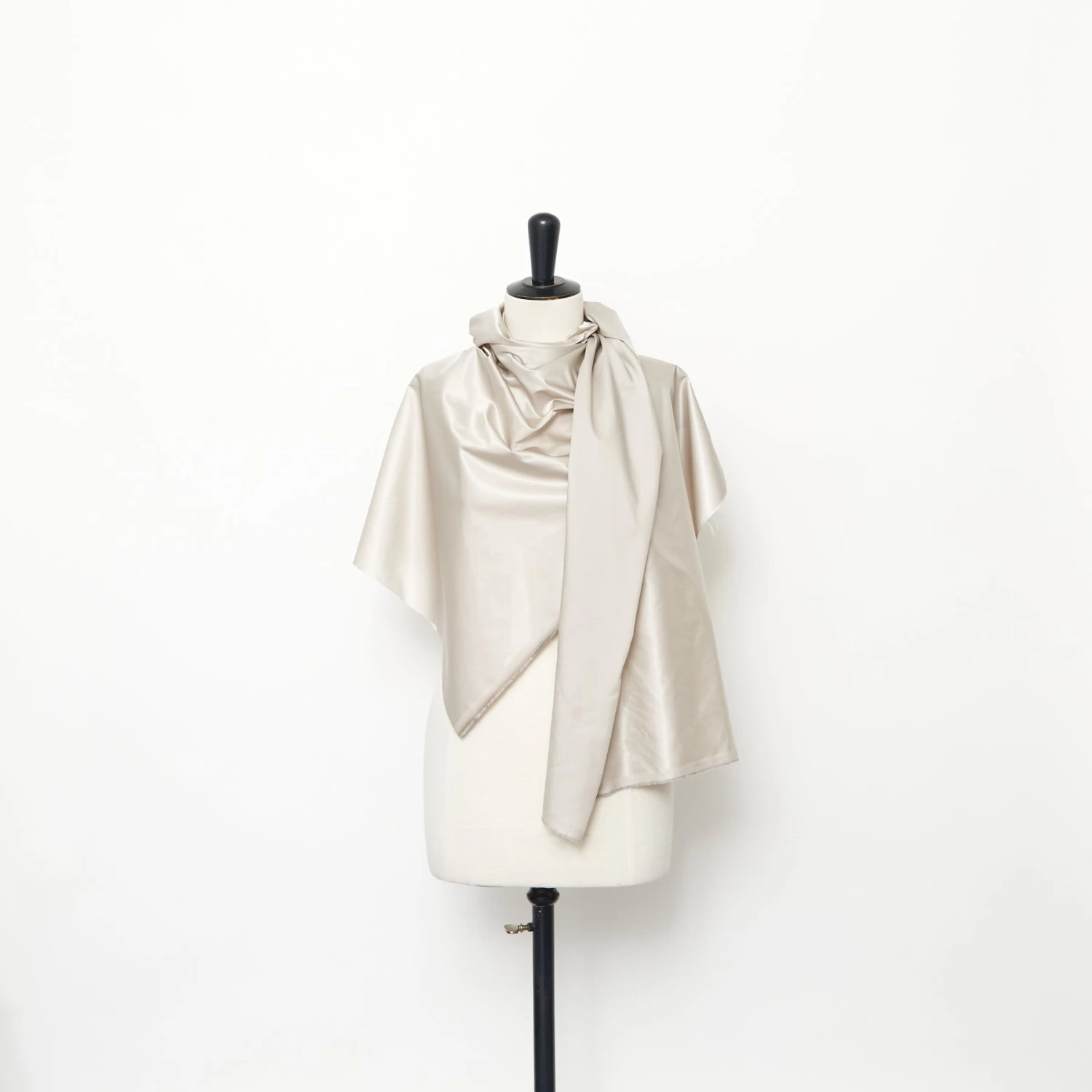 T24J06706 | Polyamide Parachute 4 T24J06706 | Polyamide Parachute - Image 2