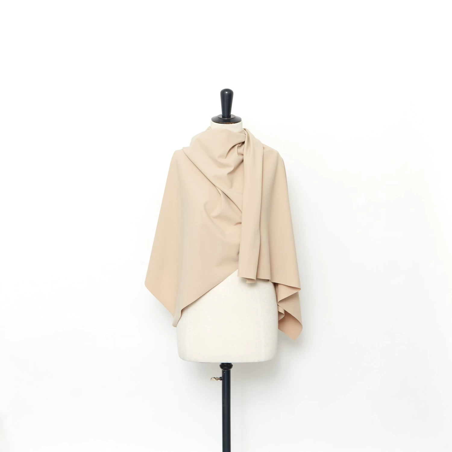 T24J06832 | Scuba Beachwear 5 T24J06832 | Scuba Beachwear - Image 3