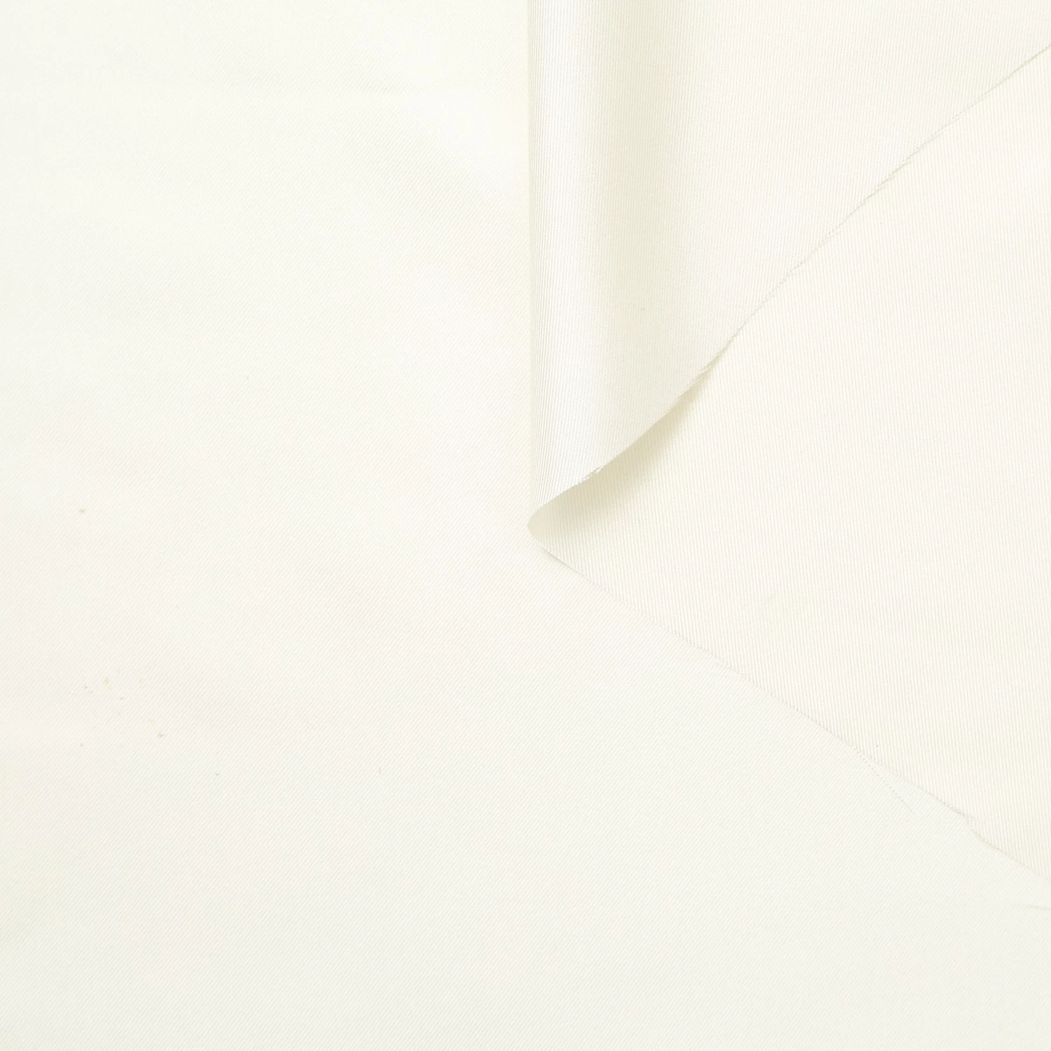 T24J10706 | Silk Twill 5 T24J10706 | Silk Twill - Image 3