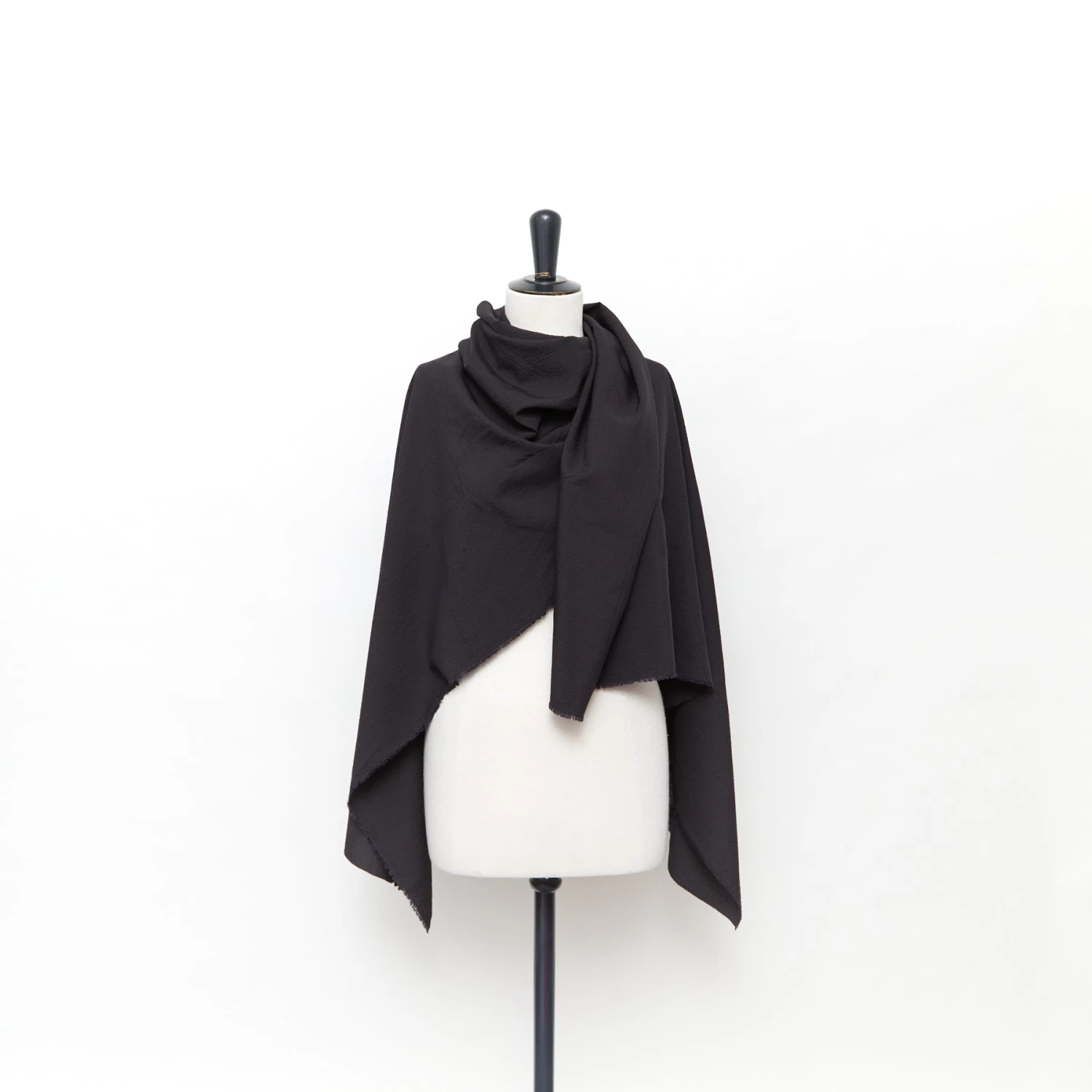 T24K08635 | Checked Seersucker 6 T24K08635 | Checked Seersucker - Image 4