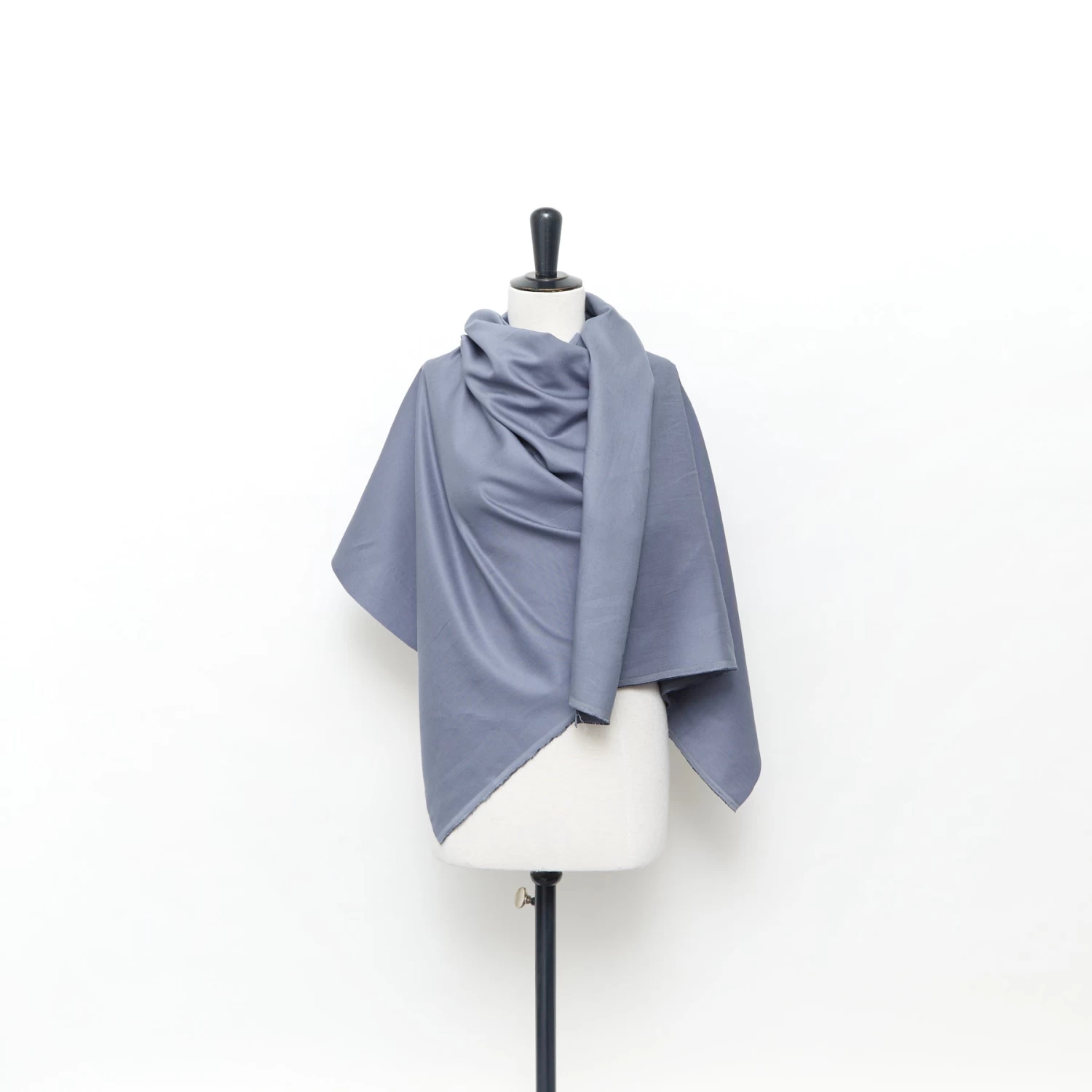 T24K08647 | Lyocell & Linen Piqué 4 T24K08647 | Lyocell & Linen Piqué - Image 2