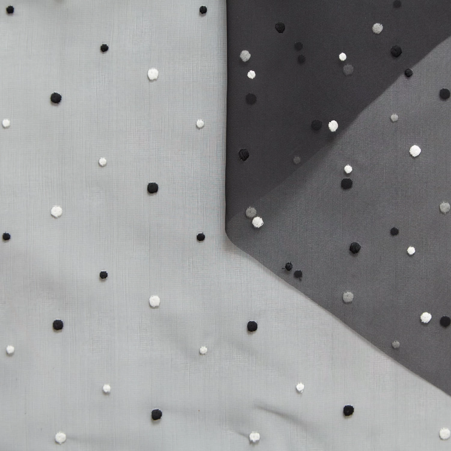 T24M06602 | Plumetis Cotton Organza 5 T24M06602 | Plumetis Cotton Organza - Image 3