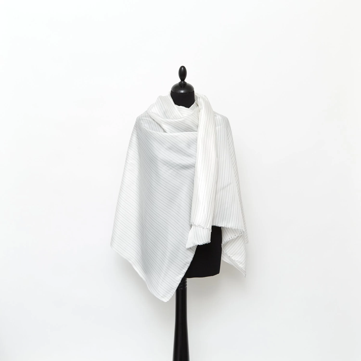 T24M06886 | Striped Cupro Lining 4 T24M06886 | Striped Cupro Lining - Image 2