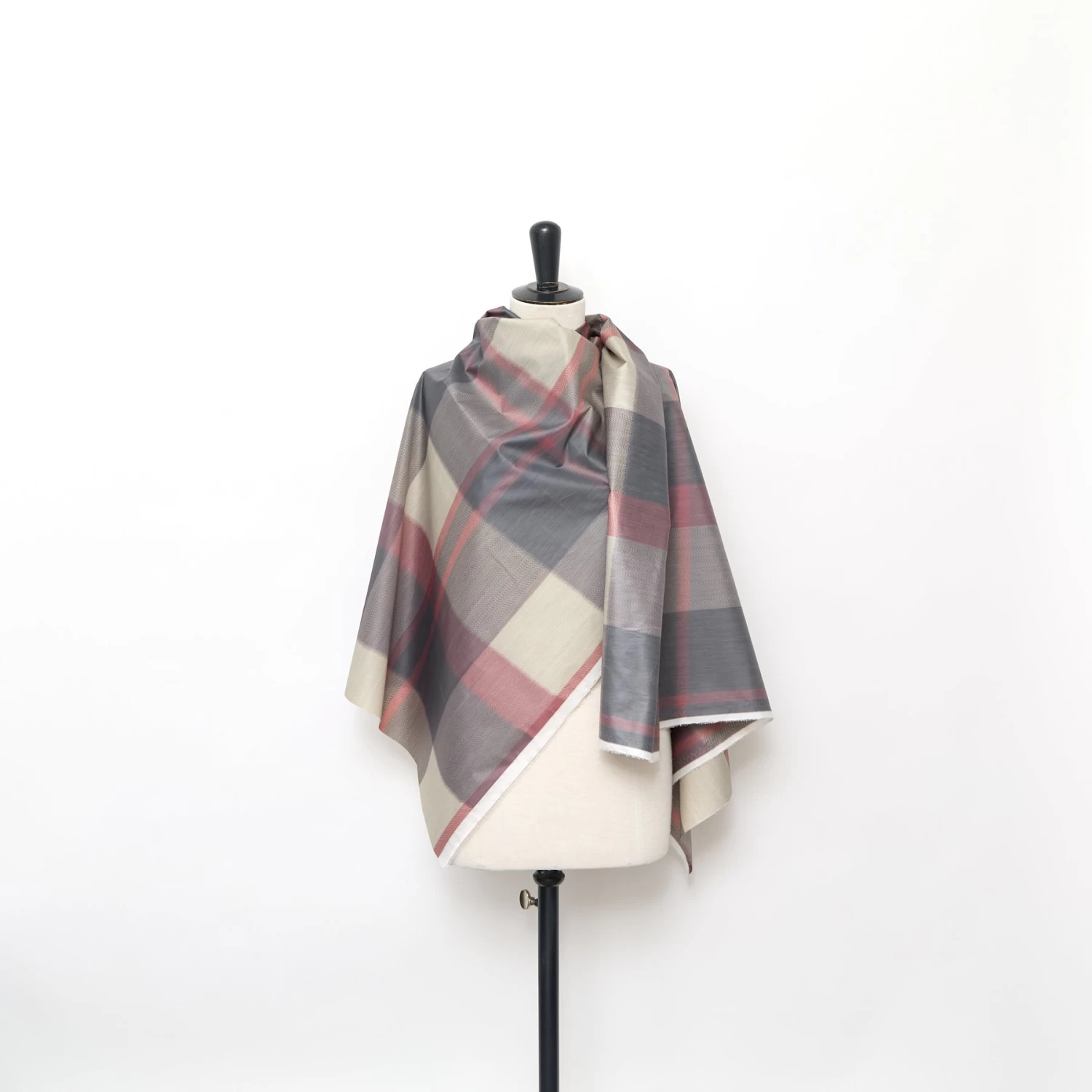 T24M09853 | Blurry Check Print Canvas 4 T24M09853 | Blurry Check Print Canvas - Image 2