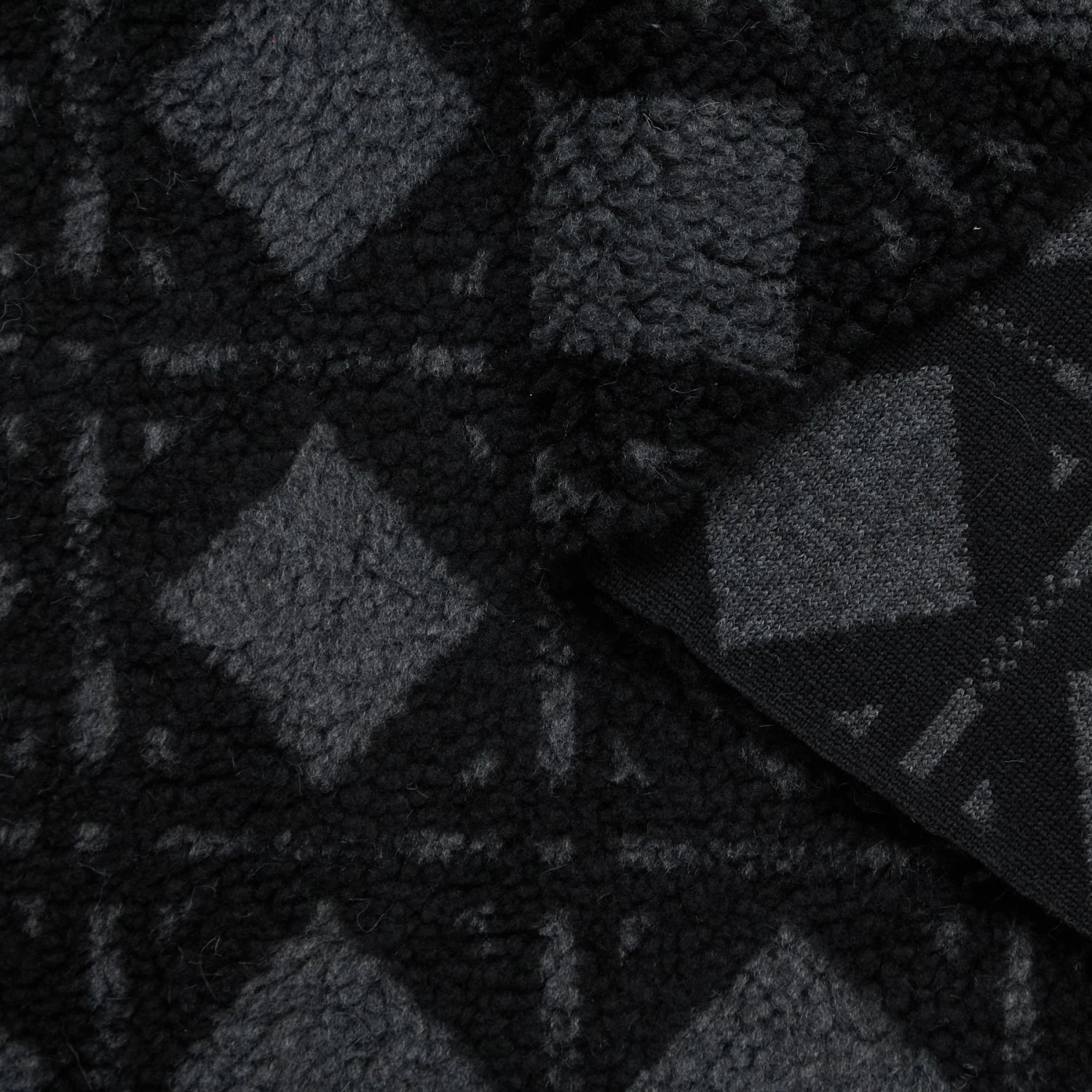 T24M09858 | Cannage Faux Shearling 3 T24M09858 | Cannage Faux Shearling