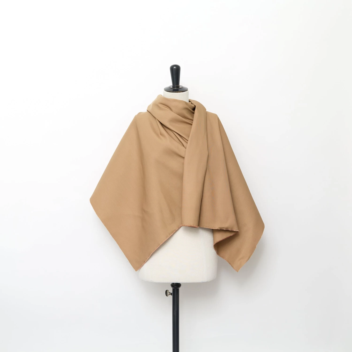 T24M10348 | Cotton & Silk Ottoman 5 T24M10348 | Cotton & Silk Ottoman - Image 3