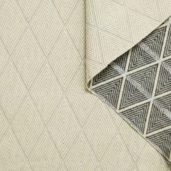 T24Q06522 | Lurex Diamond Jacquard