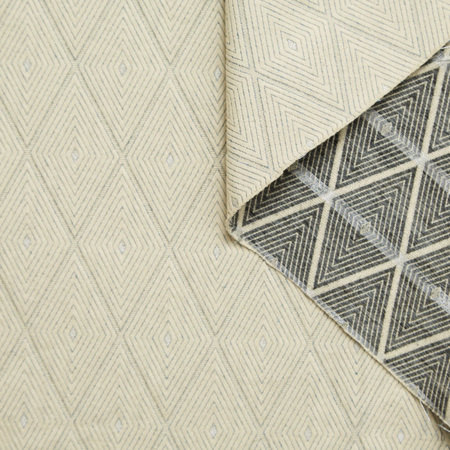 T24Q06522 | Lurex Diamond Jacquard 3 T24Q06522 | Lurex Diamond Jacquard