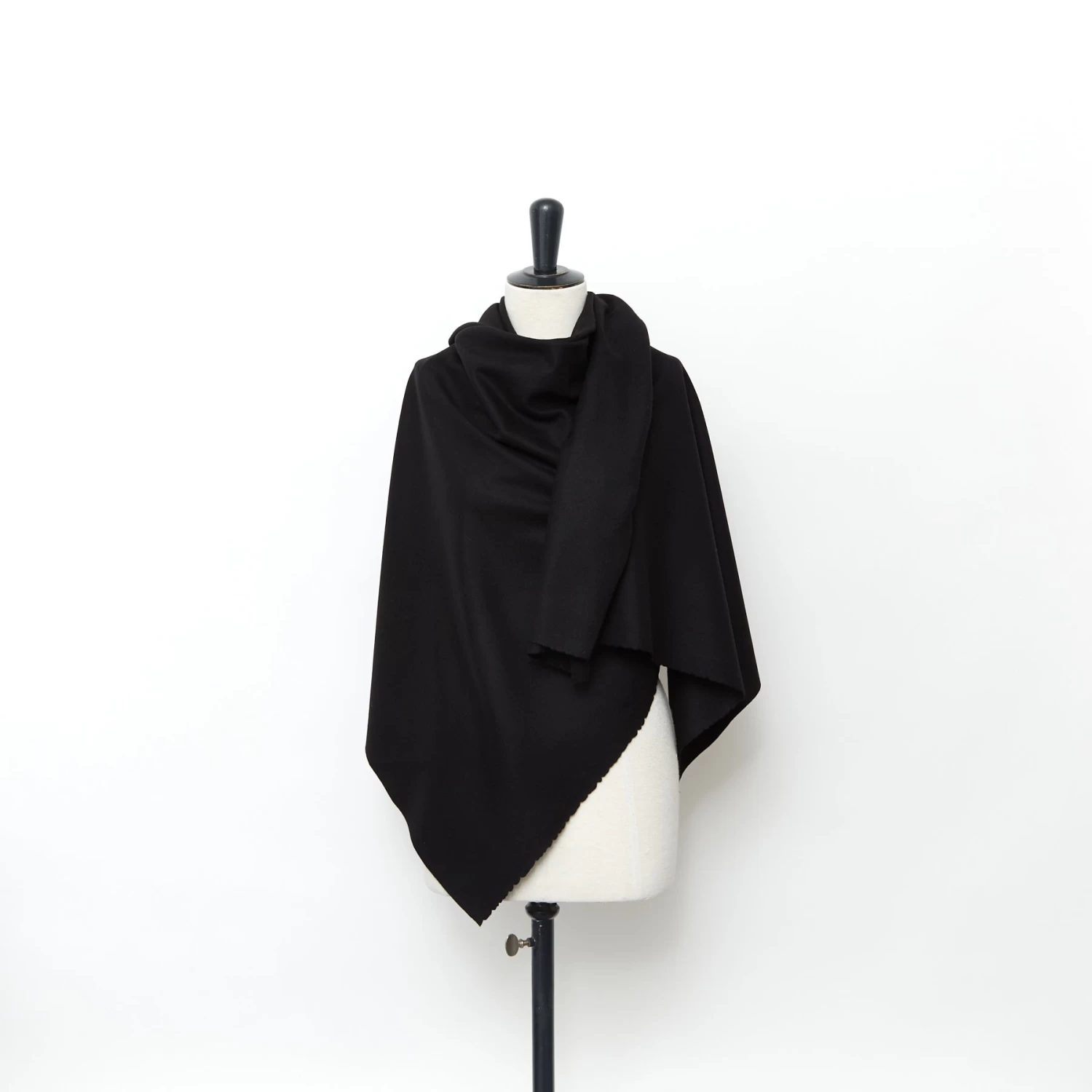 T24Y09578 | Double Face Felted Wool Drap 4 T24Y09578 | Double Face Felted Wool Drap - Image 2