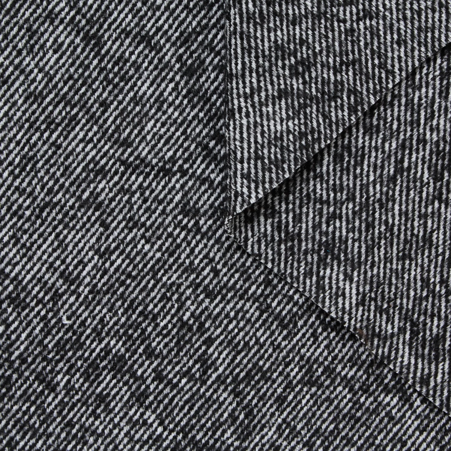 T25K11441 | Bouclé Cotton & Wool Tweed 5 T25K11441 | Bouclé Cotton & Wool Tweed - Image 3