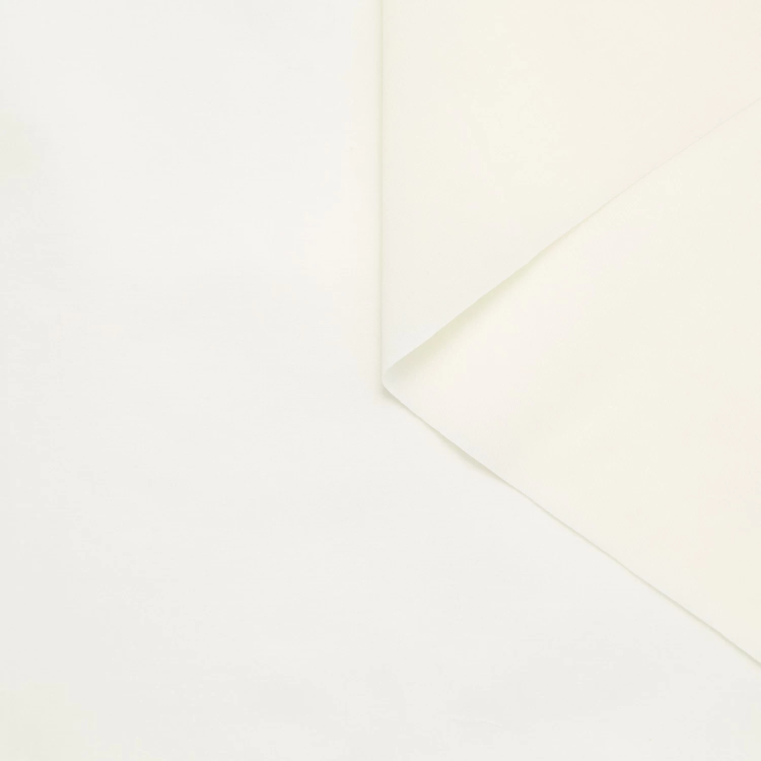 T25M11901 | Cotton Batiste 5 T25M11901 | Cotton Batiste - Image 3